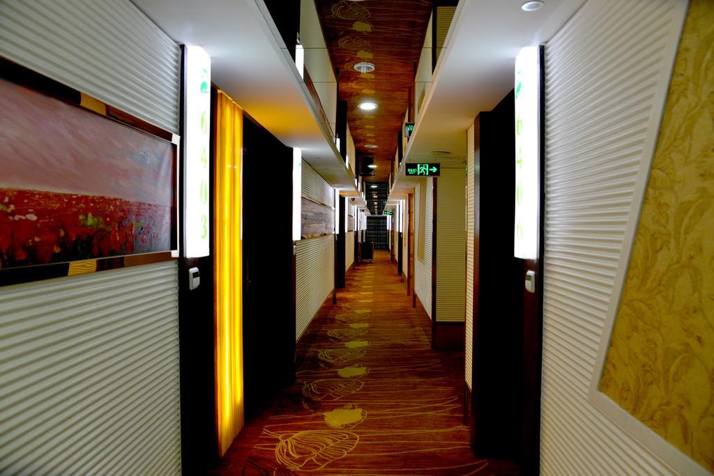 Yiwu Chu Xin Hotel Exterior foto